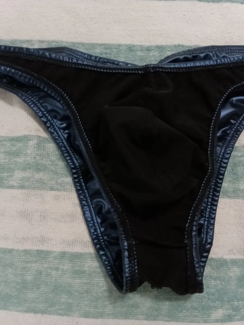 NIB ASIAN RUBBER LOOK CHEEKY UNDERWEAR BIKINI BRIEF, ASIAN 